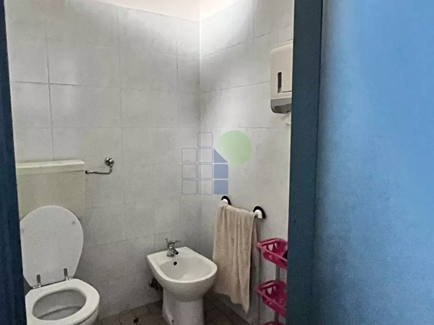 Immagine 17 di Capannone industriale in affitto  in Via Francesco Pera 88 a Livorno