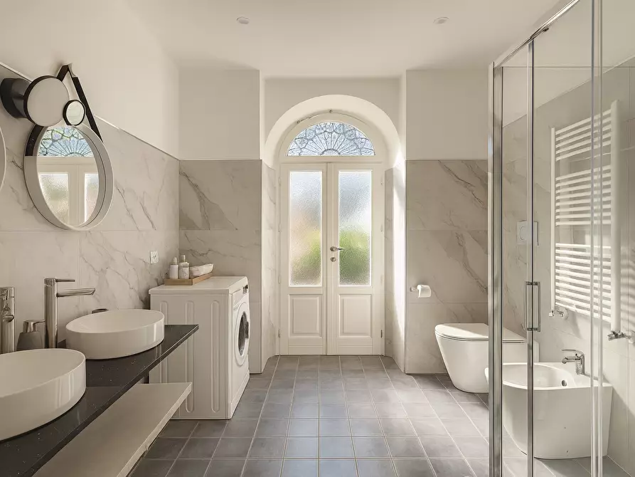 Immagine 10 di Bilocale in affitto  in Via Partigiani 1 a Arona