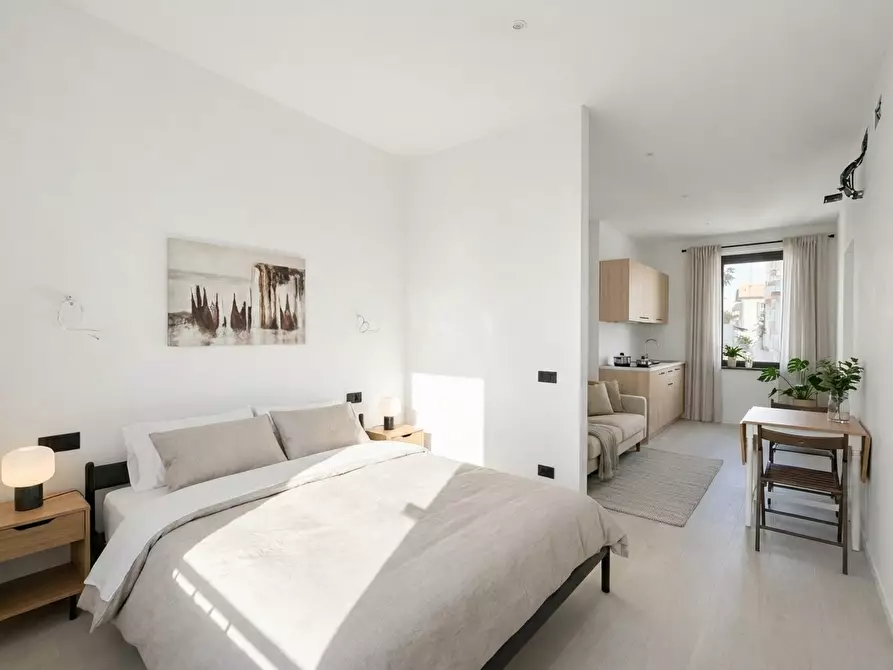 Immagine 2 di Monolocale in vendita  in Via XX Settembre 84 a Arona