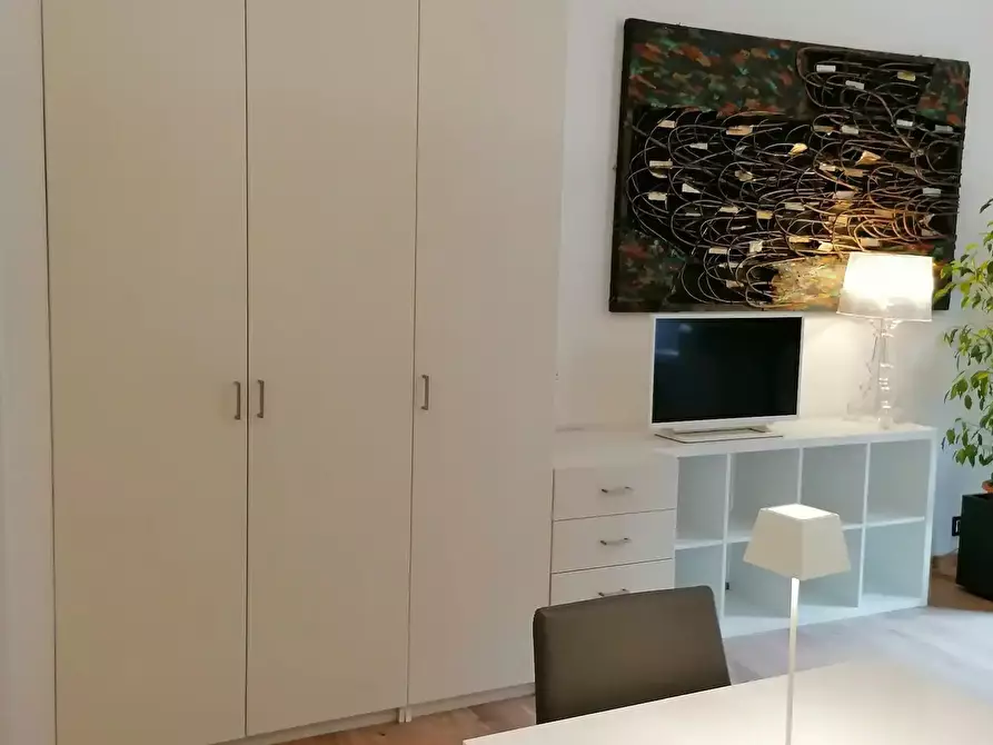 Immagine 3 di Bilocale in affitto  in Corso Liberazione 1 a Arona