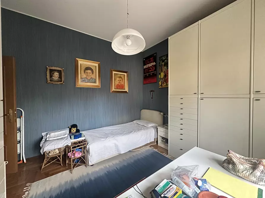 Immagine 9 di Villa in vendita  in Via Varallo Pombia 2 a Castelletto Sopra Ticino