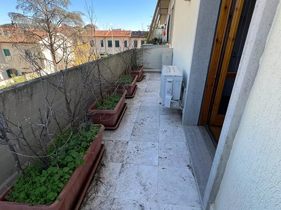 Immagine 35 di Quadrilocale in vendita  in via bechi a Firenze