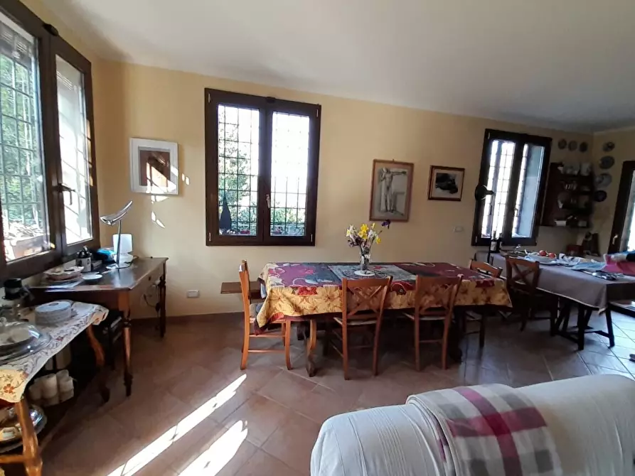 Immagine 18 di Casa indipendente in vendita  in Via Poggio di Pozzolatico a Impruneta