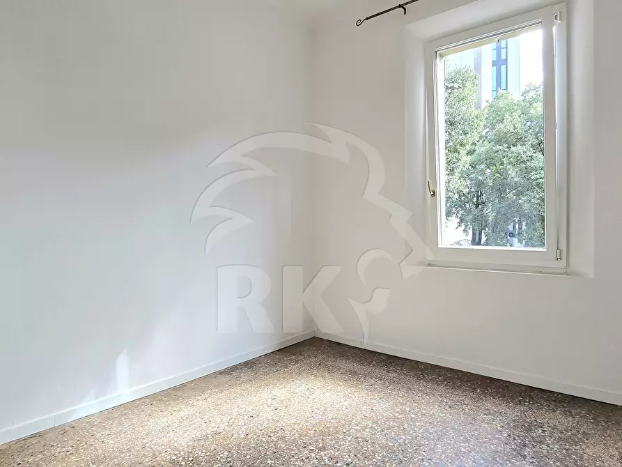 Immagine 19 di Pentalocale in affitto  a Bologna