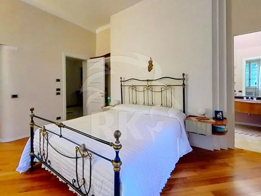 Immagine 15 di Villa in vendita  in via Porrettana 242 a Sasso Marconi