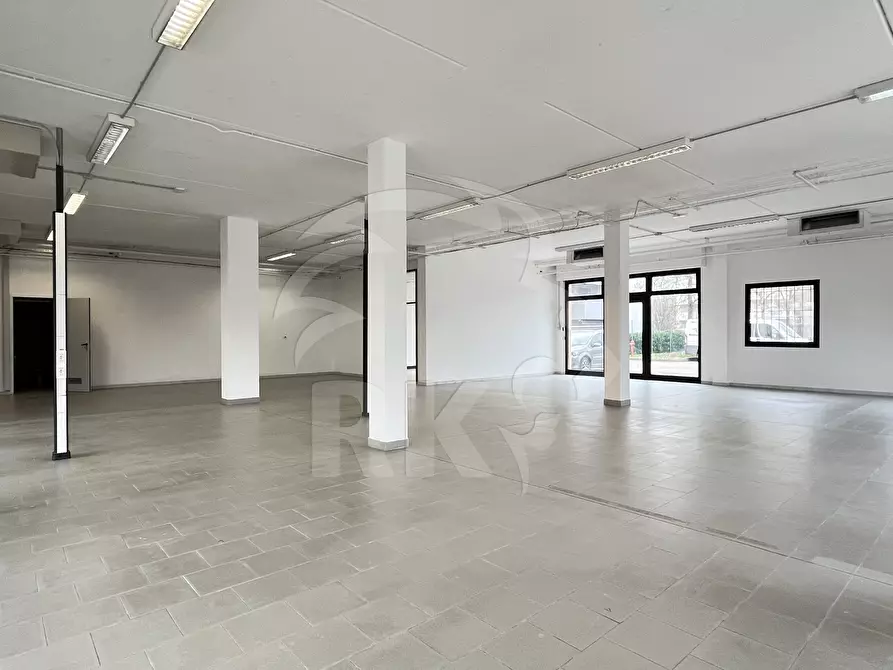 Immagine 9 di Laboratorio in affitto  in via gobetti 52 a Bologna