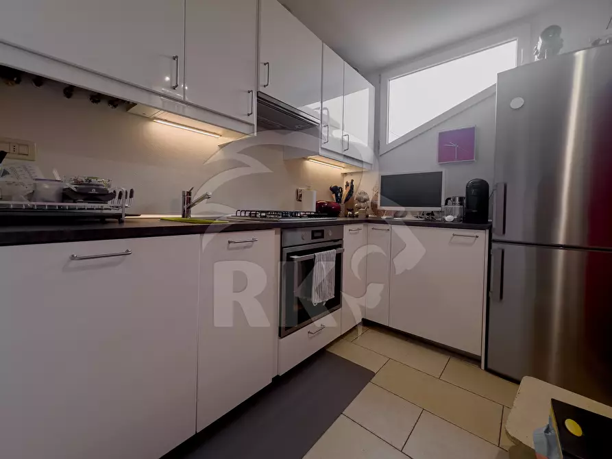 Immagine 10 di Quadrilocale in affitto  in via dell'indipendenza 54 a Bologna