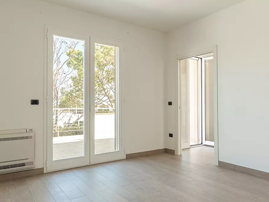 Immagine 38 di Villa in vendita  in Via dell'Airone 3 a Siracusa