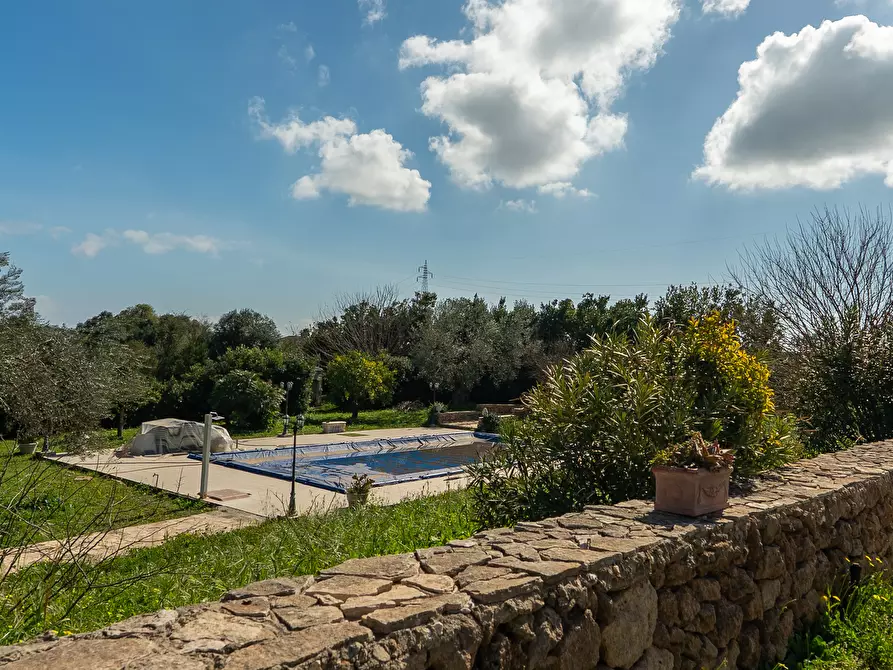 Immagine 25 di Villa in vendita  in Via Priamo 10 a Siracusa