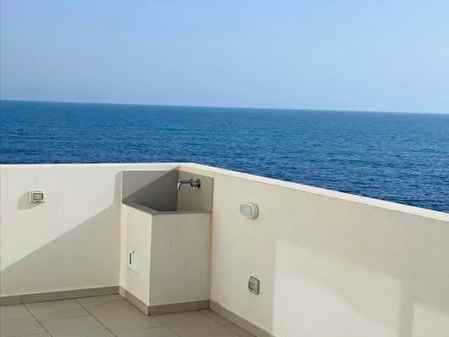 Immagine 11 di Villa in vendita  in Via Sebastiano Morale 5 a Siracusa