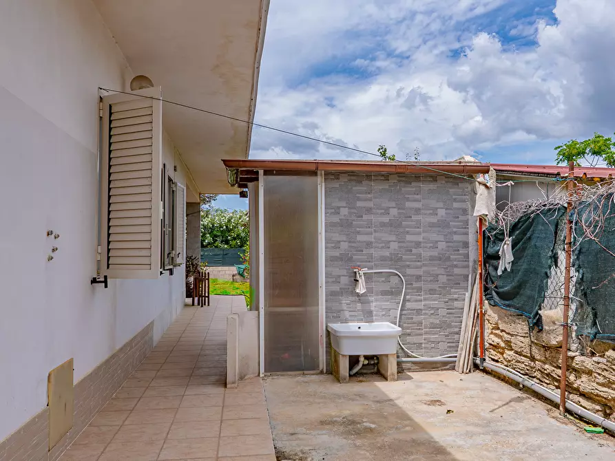 Immagine 26 di Villa in vendita  in Via Mar Mediterraneo a Siracusa