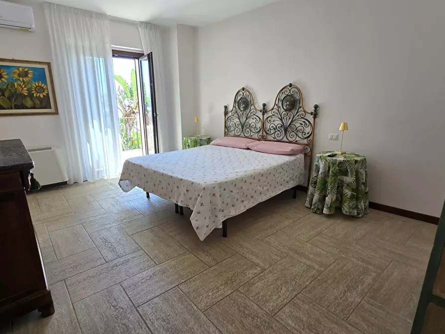 Immagine 86 di Villa in vendita  in SP10 41 a Taormina
