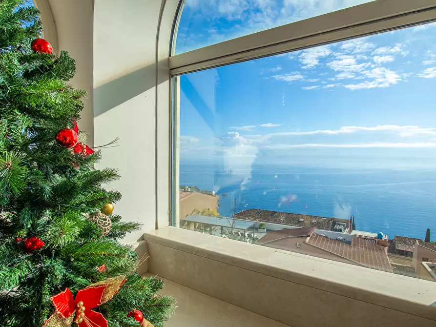 Immagine 24 di Villa in vendita  in Salita Giafari 25 a Taormina