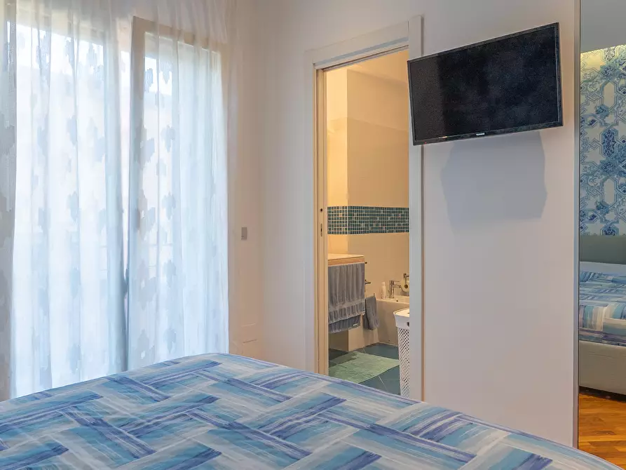 Immagine 13 di Appartamento in vendita  in Via Corsica 3 a Siracusa