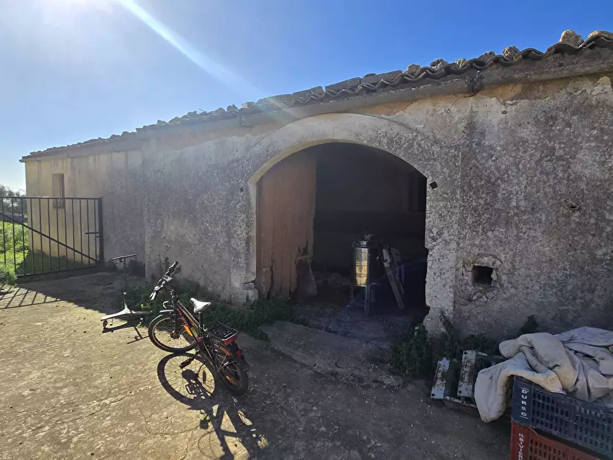 Immagine 5 di Terreno agricolo in vendita  in C.DA CUGNI SNC a Siracusa