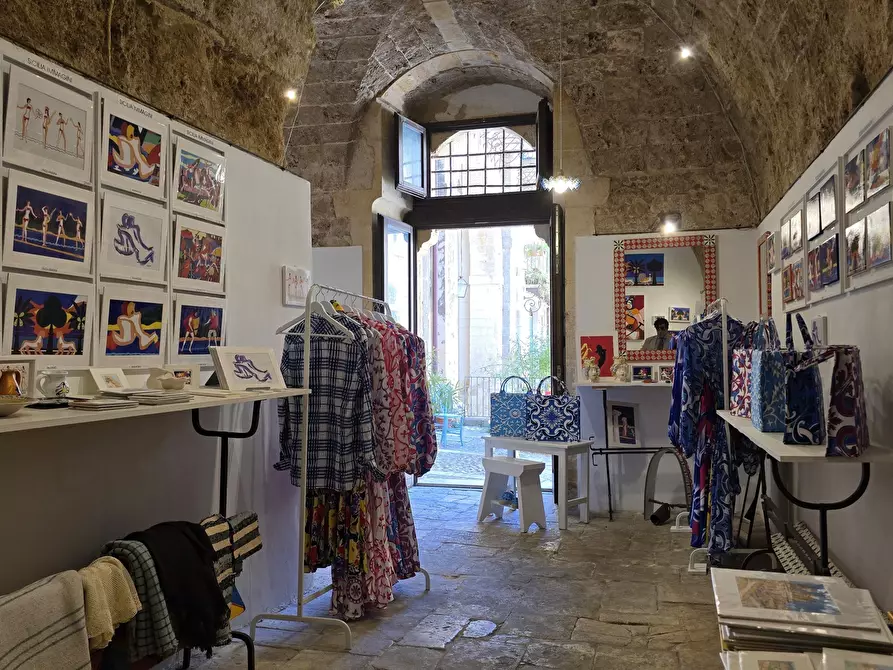 Immagine 63 di Appartamento in vendita  in Via Camillo Benso Conte di Cavour 48 a Noto