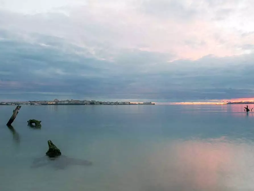 Immagine 2 di Albergo/B&B/Residence in vendita  a Noto