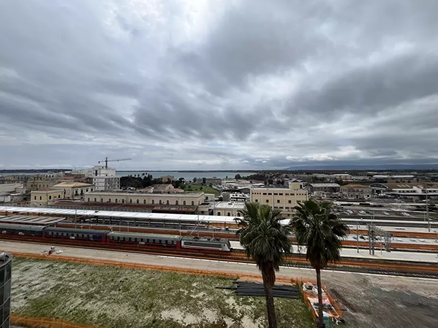 Immagine 25 di Appartamento in vendita  in Via Adda 9 a Siracusa