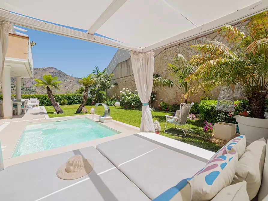 Immagine 15 di Appartamento in vendita  in Contrada Mastrissa 1000 a Taormina