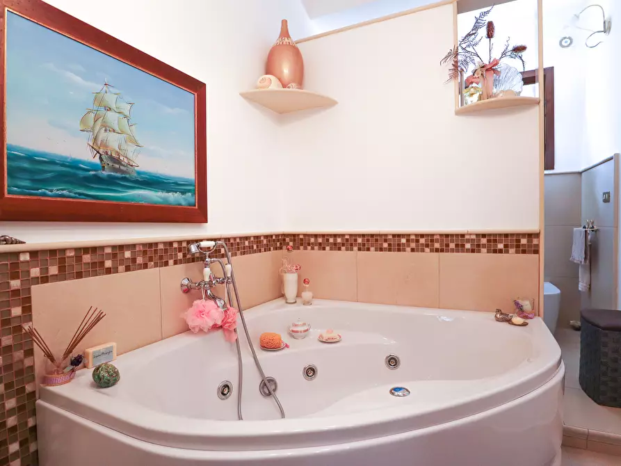 Immagine 23 di Appartamento in vendita  in Via Jonica 20 a Siracusa