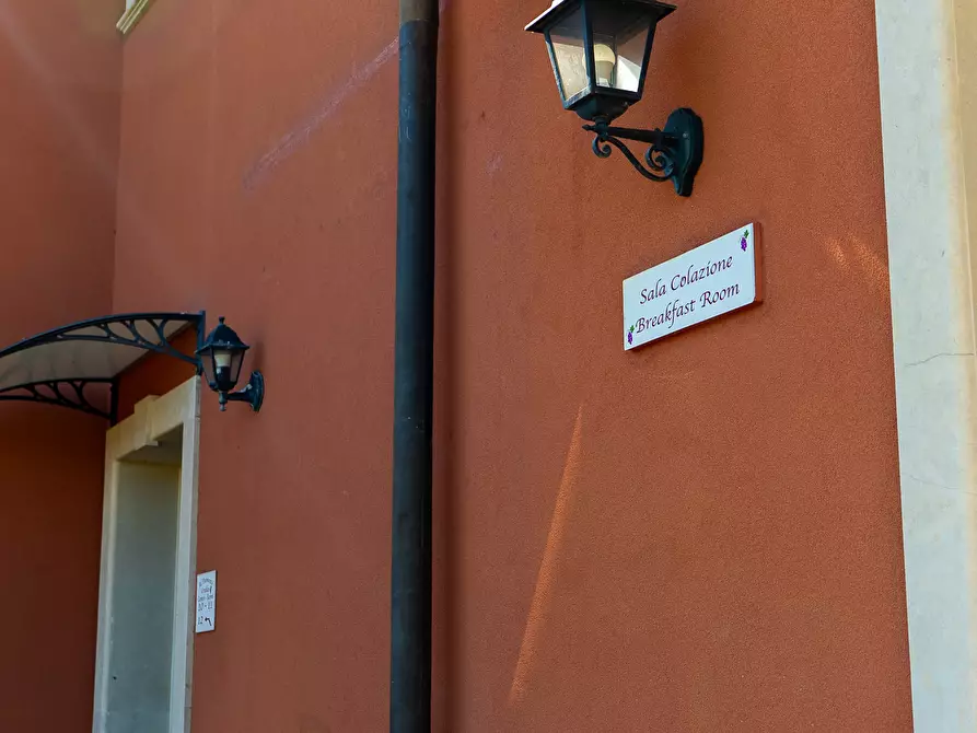 Immagine 29 di Villa in vendita  in Via Priamo 10 a Siracusa