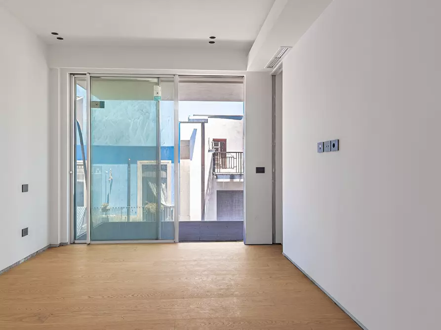 Immagine 10 di Casa indipendente in vendita  in Corso Vittorio Emanuele 456 a Floridia