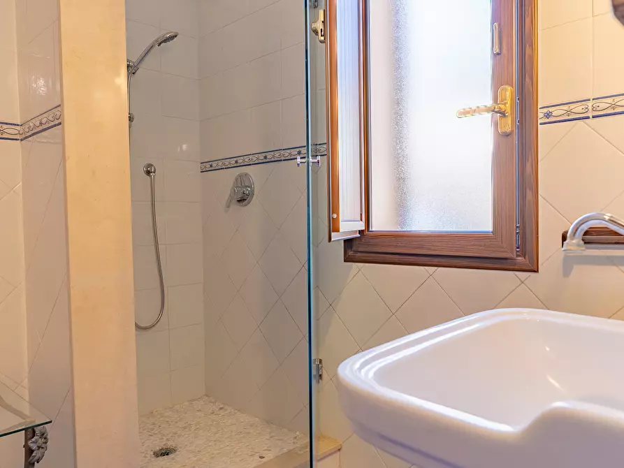 Immagine 66 di Villa in vendita  in Via Agamennone 2 a Siracusa
