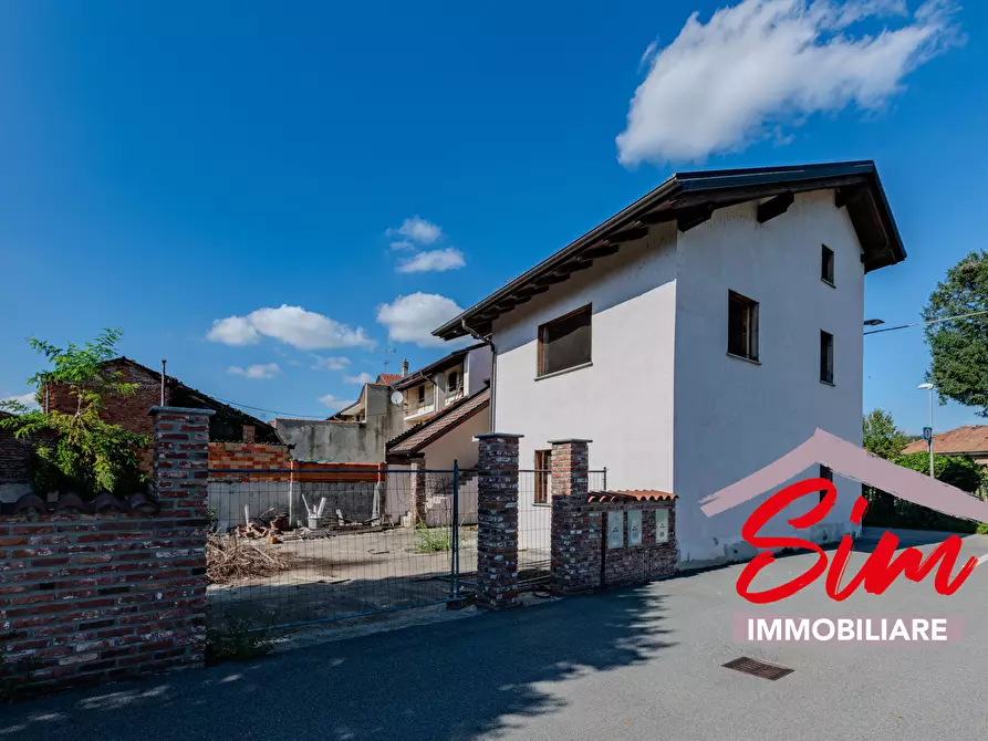 Immagine 1 di Villa in vendita  in Via Benvenuto Zoppis snc a Sizzano