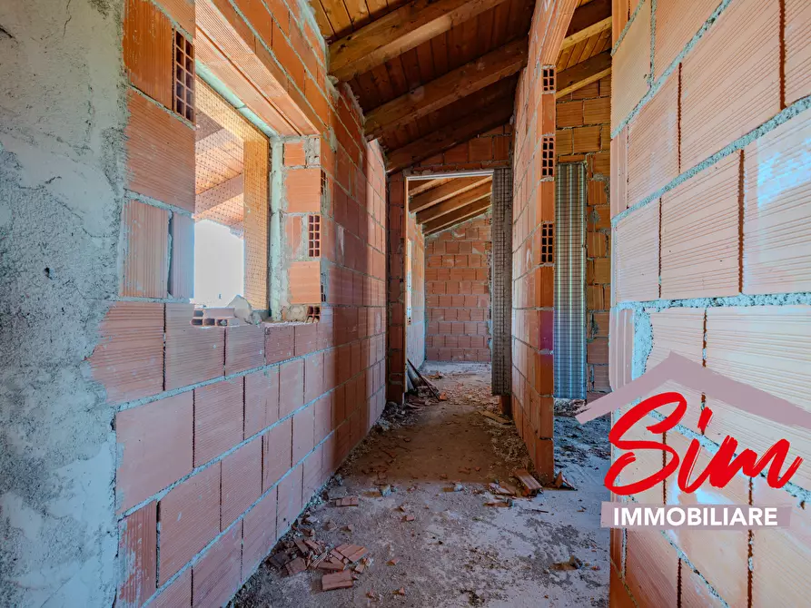 Immagine 27 di Villa in vendita  in Via Benvenuto Zoppis snc a Sizzano