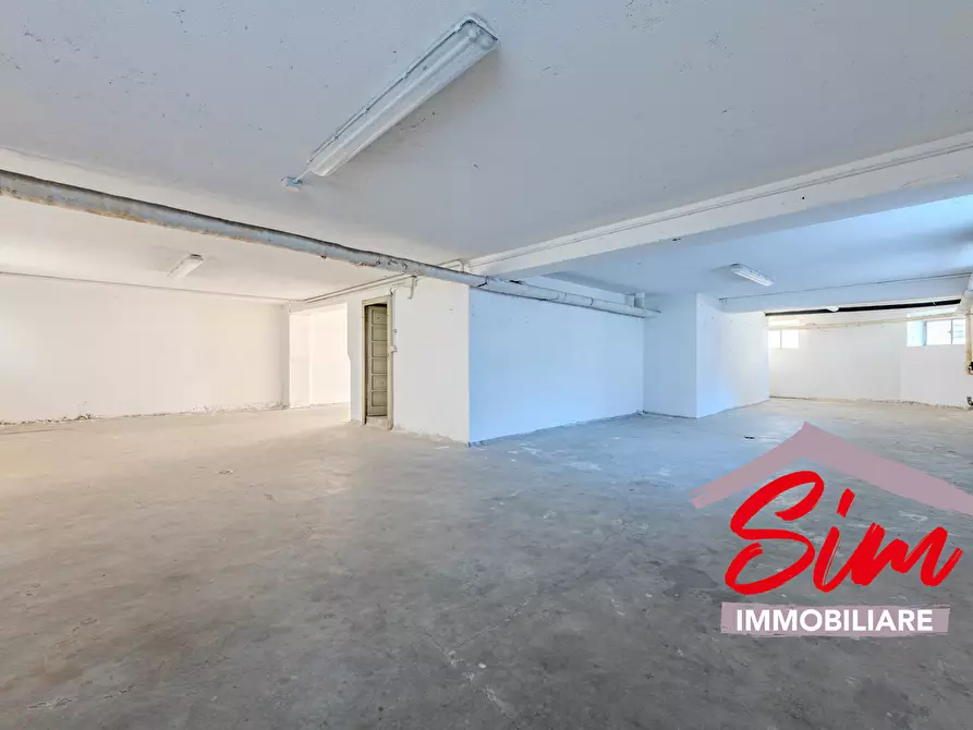 Immagine 11 di Magazzino in vendita  in VIA DON GIOVANNI GNIFETTI SNC a Novara