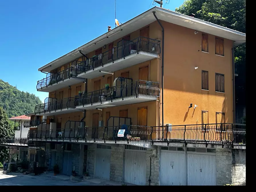 Immagine 1 di Trilocale in vendita  in Via Maudagna 55 a Frabosa Sottana