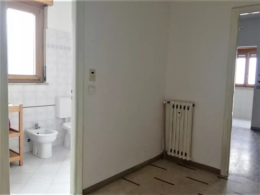 Immagine 7 di Bilocale in vendita  in Viale Papa Giovanni XXIII 5 a Beinasco