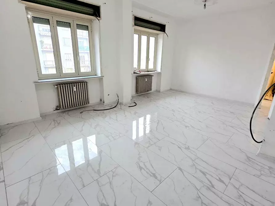 Immagine 5 di Pentalocale in vendita  in Viale Papa Giovanni XXIII 21 a Beinasco