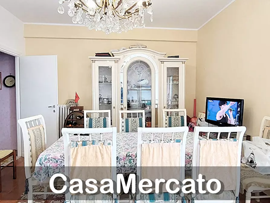 Immagine 5 di Bilocale in vendita  in Via Lucatelli a Rocca Di Papa