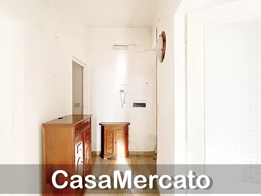 Immagine 10 di Bilocale in vendita  a Rocca Di Papa