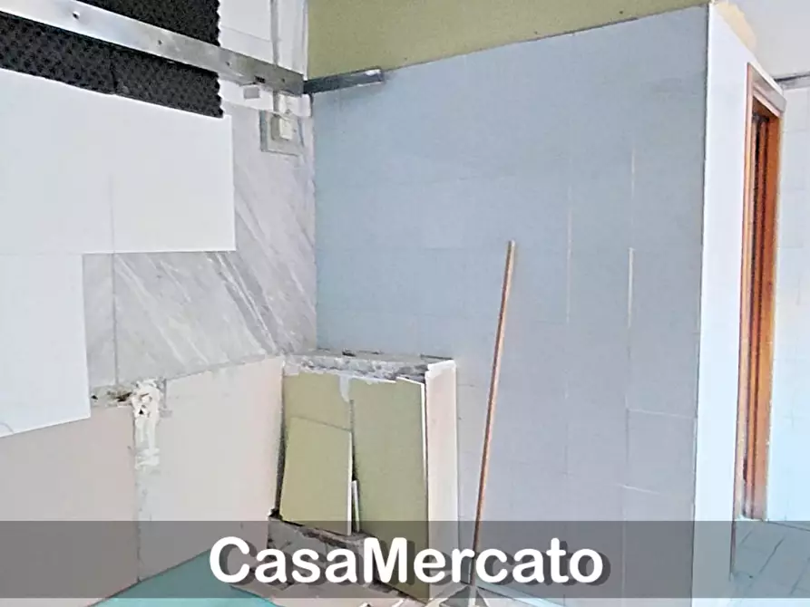 Immagine 10 di Locale commerciale in affitto  in Corso Giuseppe Garibaldi a Ariccia