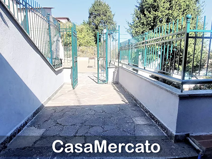 Immagine 18 di Attico in vendita  in Via dell'Oservatorio a Rocca Di Papa