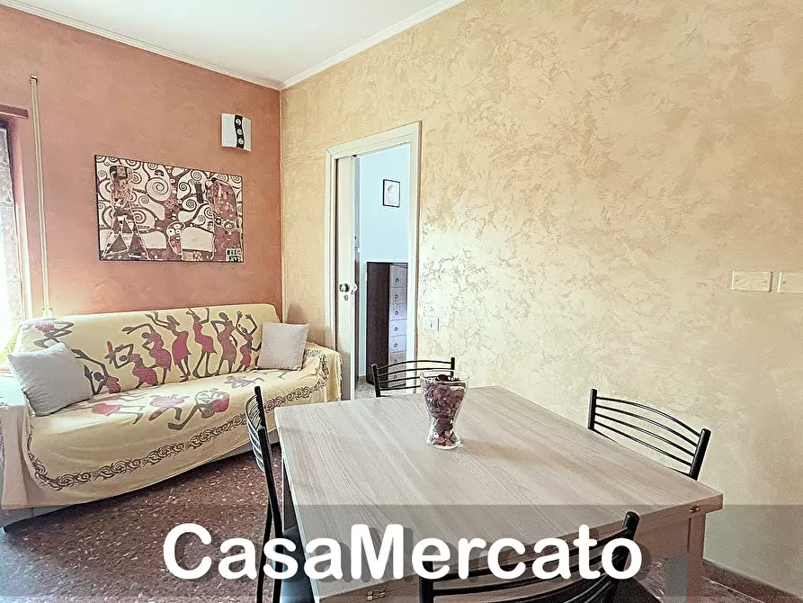 Immagine 4 di Bilocale in vendita  in Via San Francesco d'Assisi a Rocca Di Papa