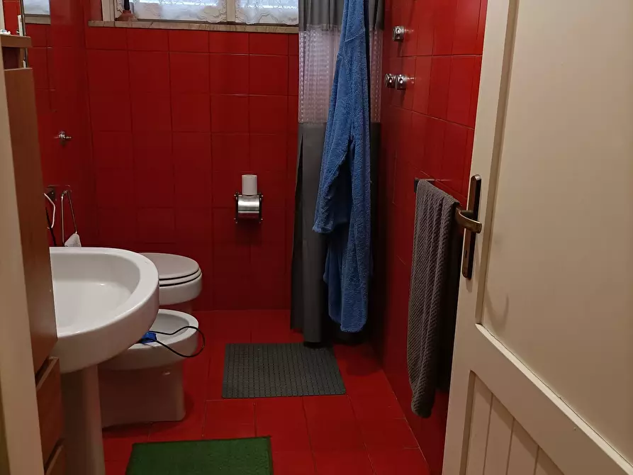 Immagine 39 di Casa indipendente in vendita  a Folignano