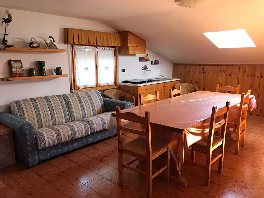 Immagine 10 di Appartamento in vendita  a Ascoli Piceno