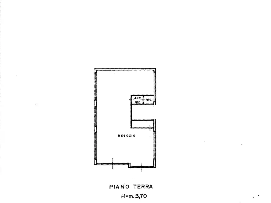 Immagine 7 di Locale commerciale in vendita  a San Benedetto Del Tronto