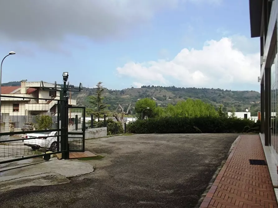 Immagine 1 di Capannone industriale in vendita  a Acquaviva Picena