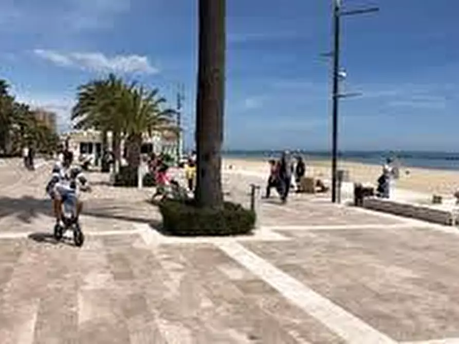 Immagine 7 di Appartamento in vendita  a Grottammare