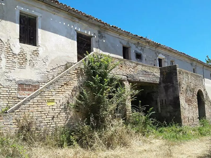 Immagine 1 di Rustico / casale in vendita  in Strada Provinciale 3 868 a Colonnella