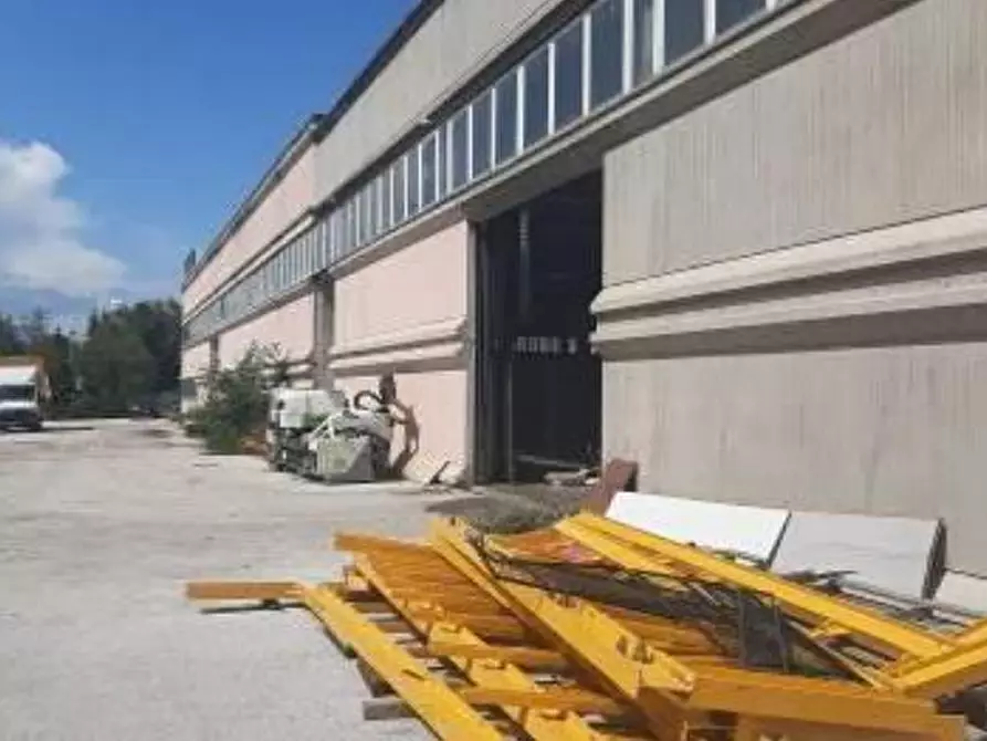Immagine 2 di Capannone industriale in vendita  in via dell'industria 5-7 a Castelplanio