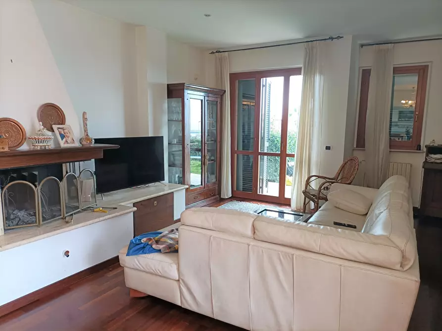 Immagine 30 di Casa indipendente in vendita  a San Benedetto Del Tronto