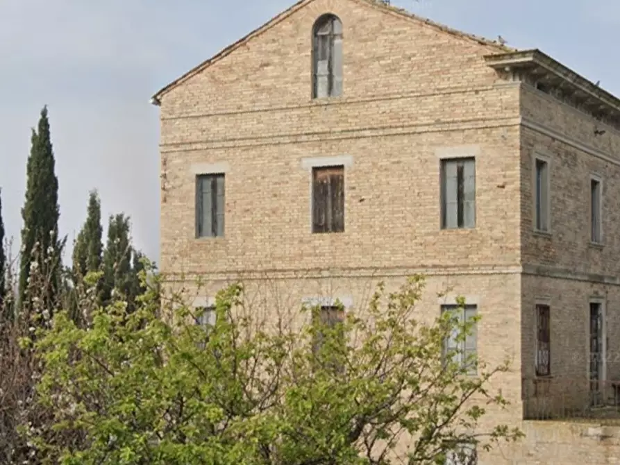 Immagine 4 di Casa indipendente in vendita  a Fermo