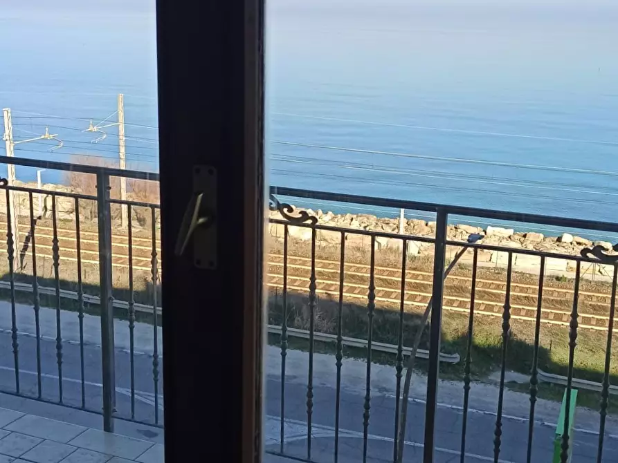 Immagine 24 di Appartamento in vendita  a Grottammare