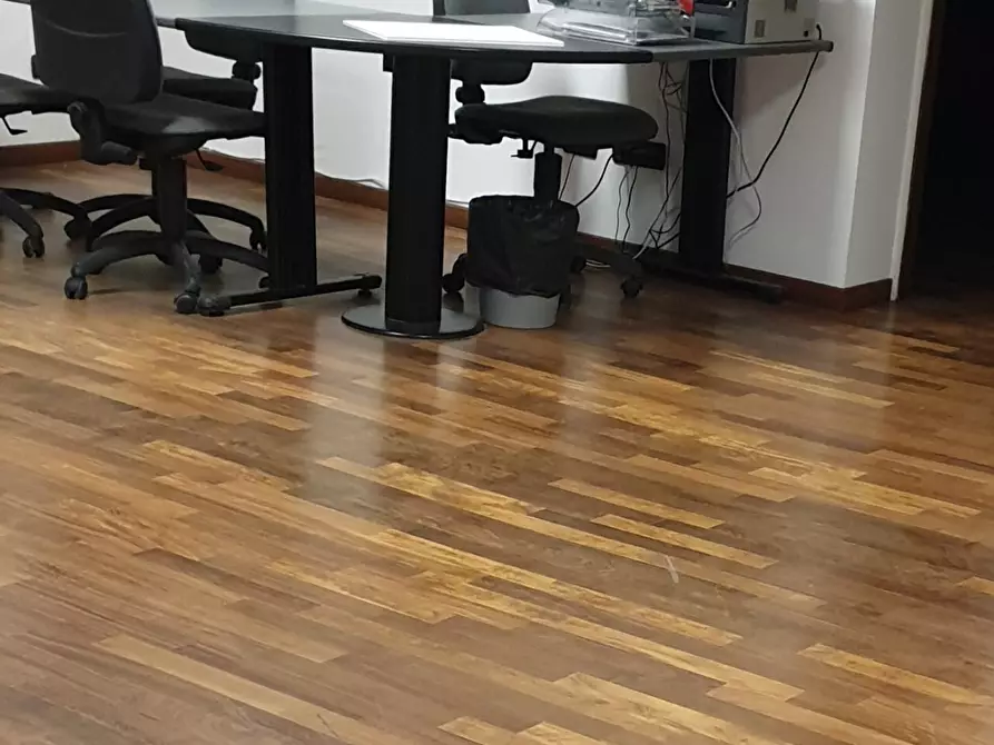 Immagine 2 di Ufficio in vendita  a San Benedetto Del Tronto
