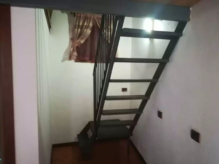 Immagine 12 di Casa indipendente in vendita  a Fermo